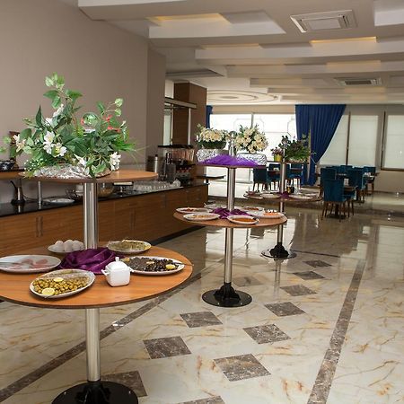 Akcali Hotel Iskenderun Ngoại thất bức ảnh